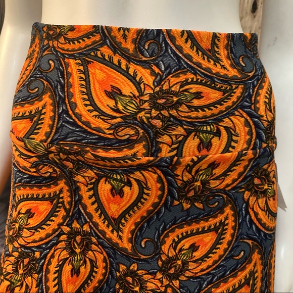Sale 5 For $25 NWT Lularoe MIDI Skirt - Picture 2 of 6